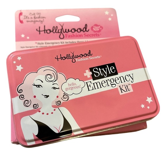 Hollywood Fashion Secrets Style Emergency Kit 14 Essentials New - Picture 2 of 4
